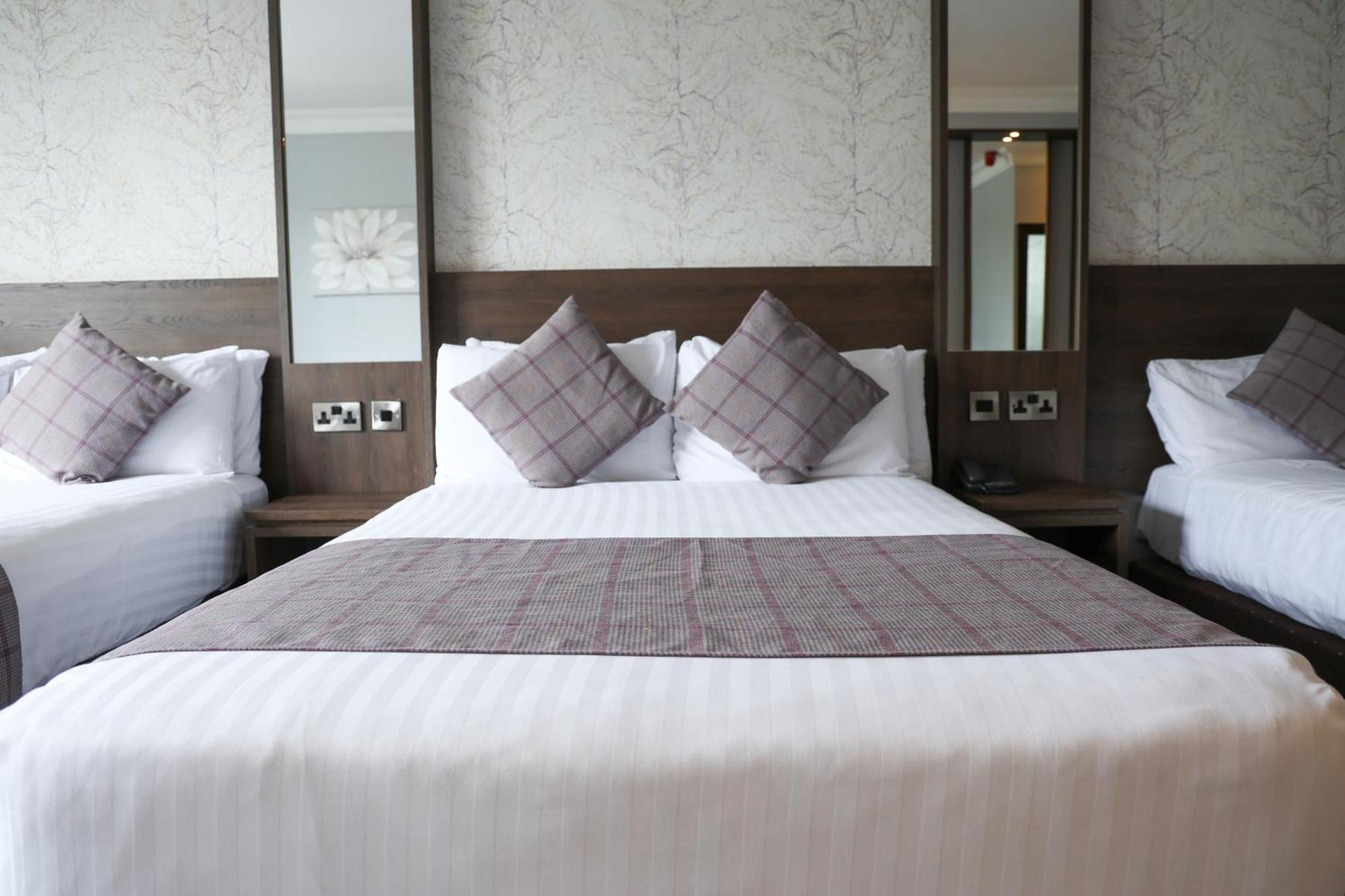 Jackson'S Hotel & Leisure Centre Ballybofey Bagian luar foto